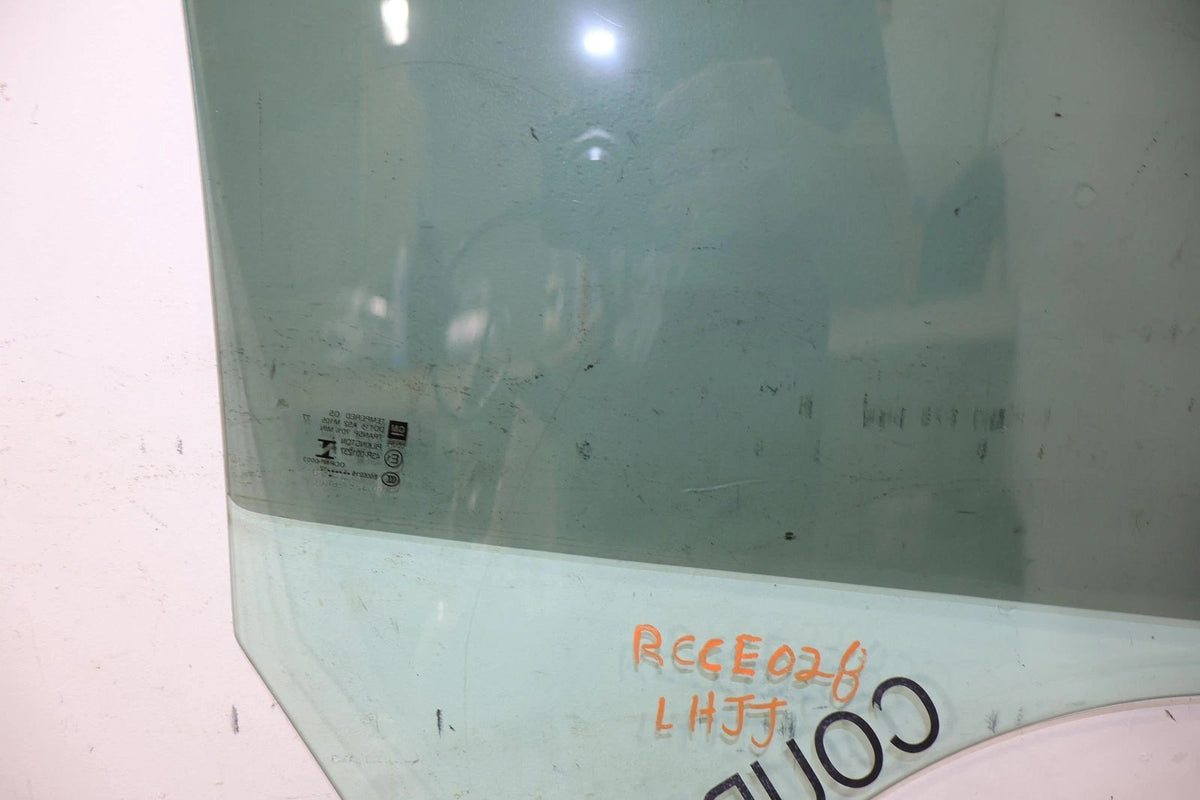2012 Chevrolet Camaro- FRONT DOOR GLASS/WINDOW