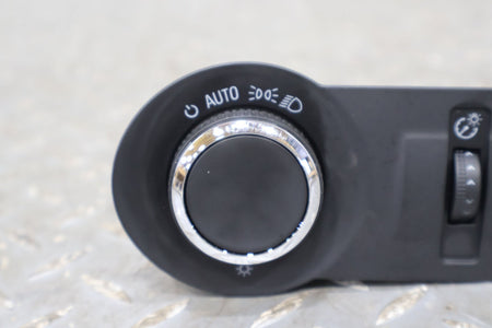 2012 Chevrolet Camaro- Headlight Switch