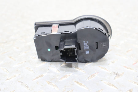 2012 Chevrolet Camaro- Headlight Switch