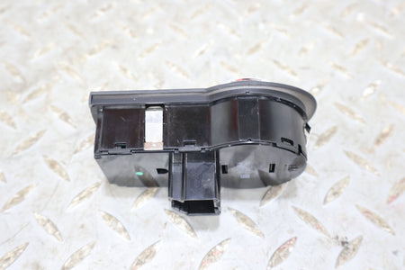 2012 Chevrolet Camaro- Headlight Switch