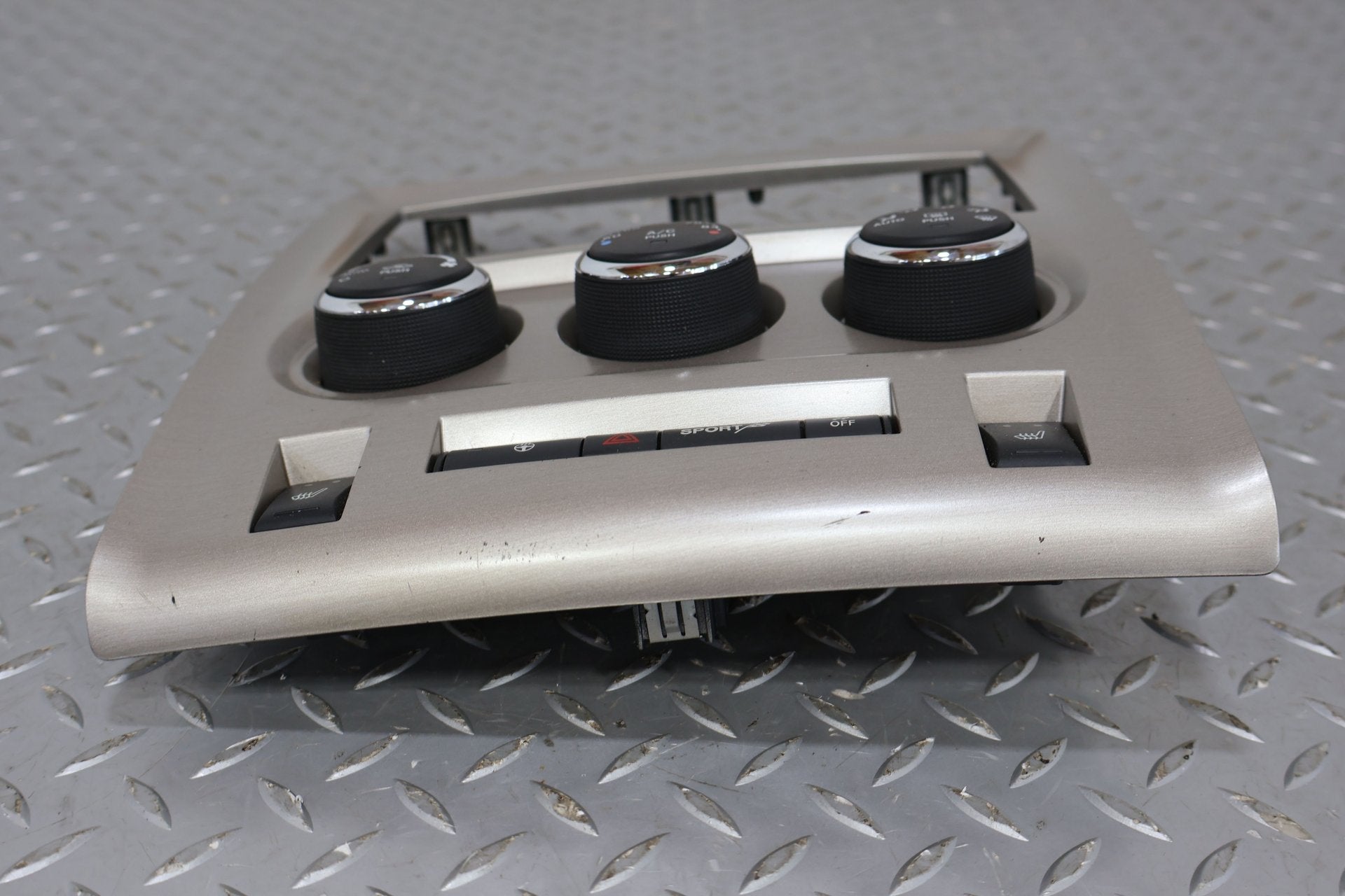 2012 Dodge Challenger- Heater/AC Controls