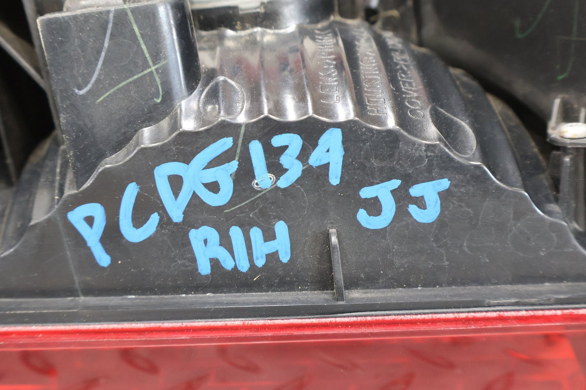 2012 Dodge Challenger- Right Tail Light