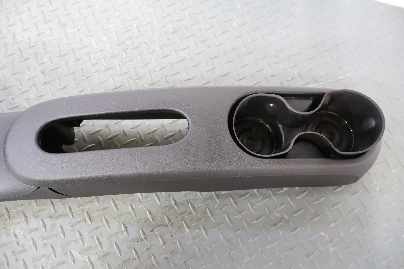 2012 Fiat 500- Front Console