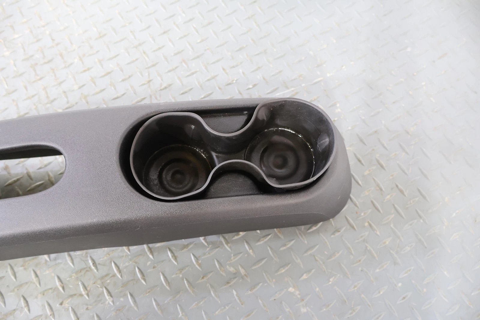 2012 Fiat 500- Front Console