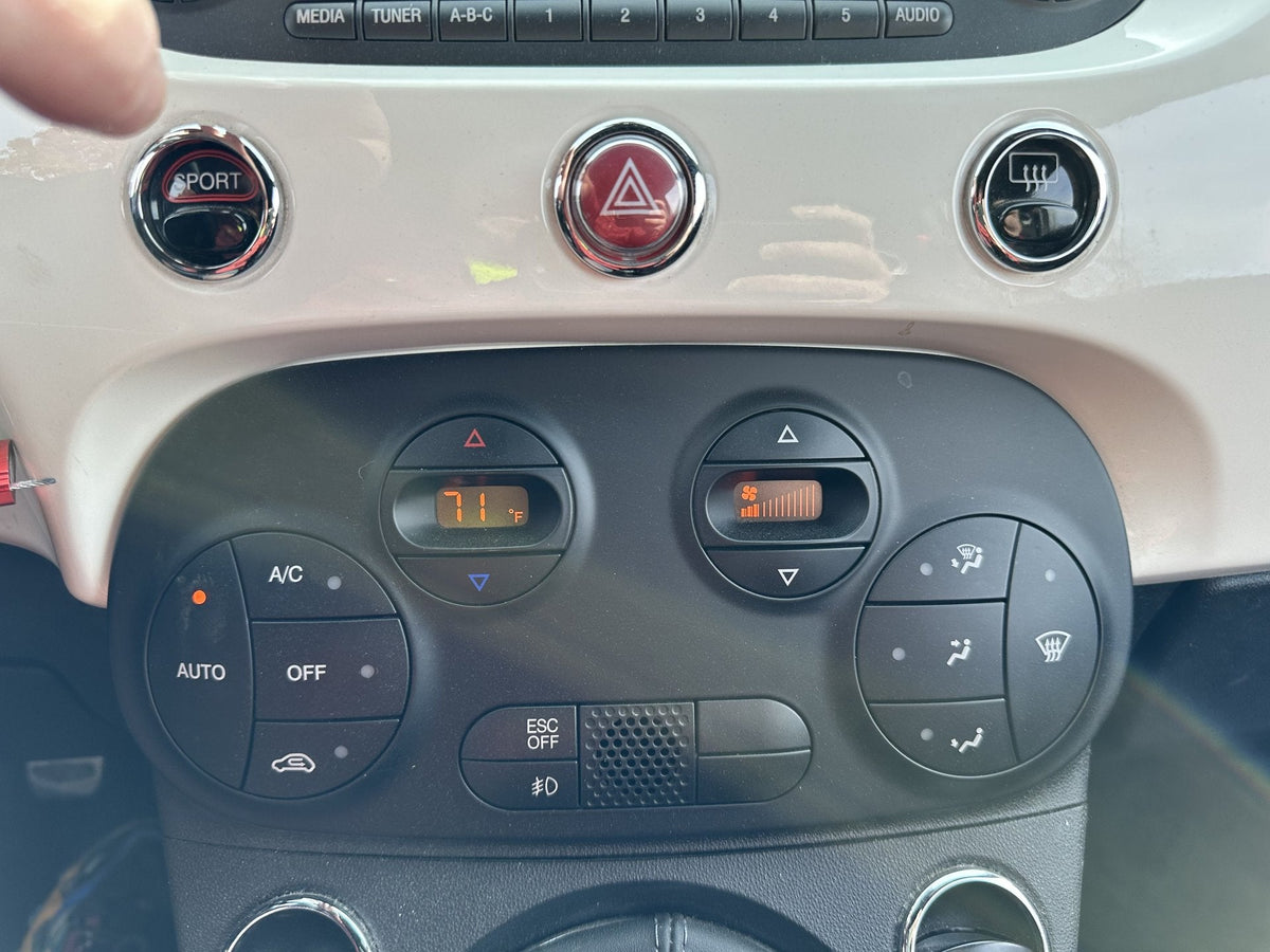 2012 Fiat 500- Heater/AC Controls