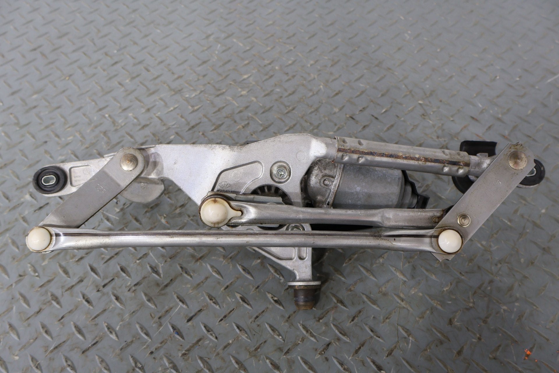 2012 Fiat 500- Wiper Linkage