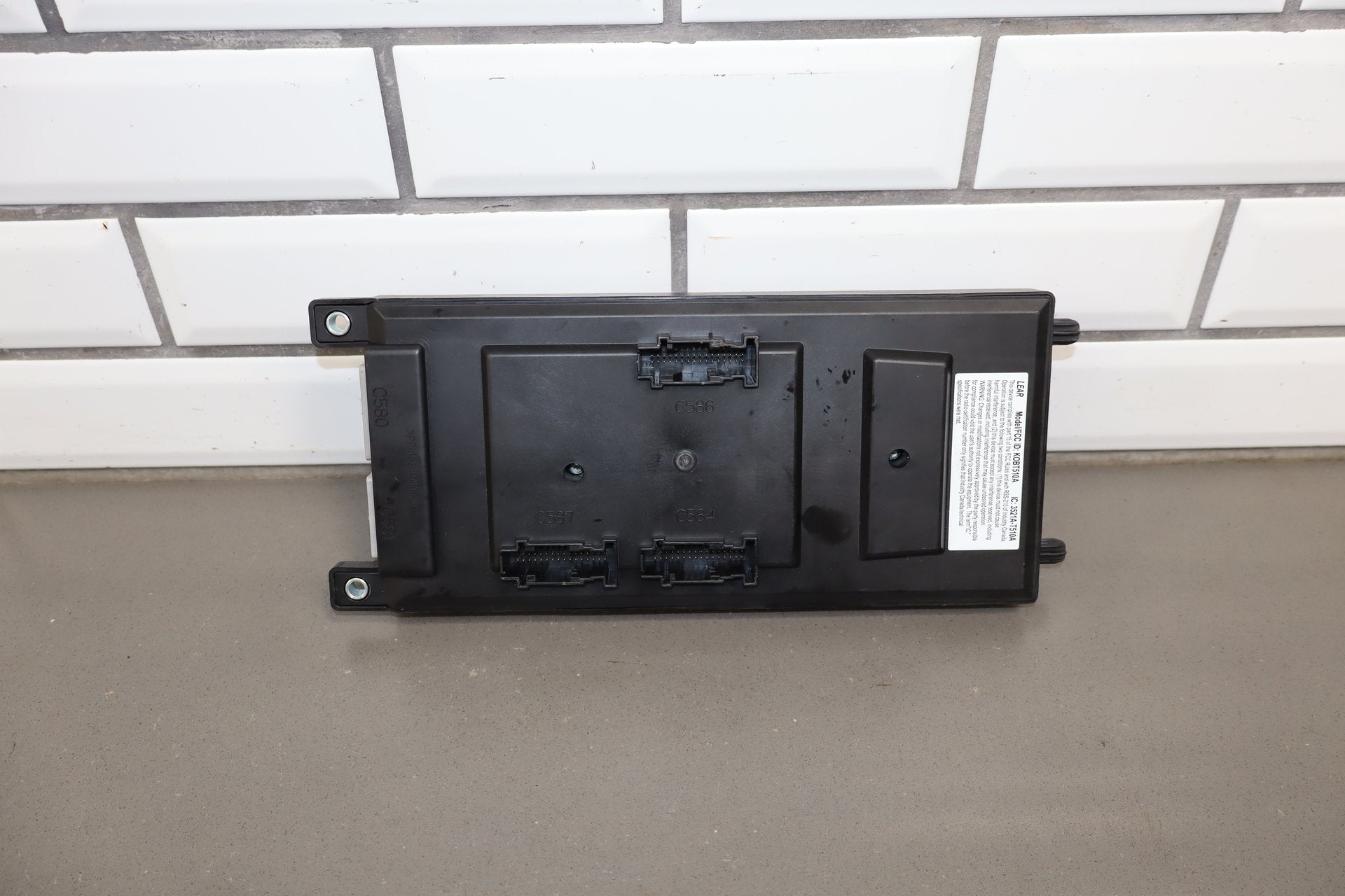 2012 Jaguar XJ L Portfolio 5.0L Cabin Fuse Box