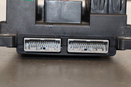 2012 Jaguar XJ L Portfolio 5.0L Cabin Fuse Box