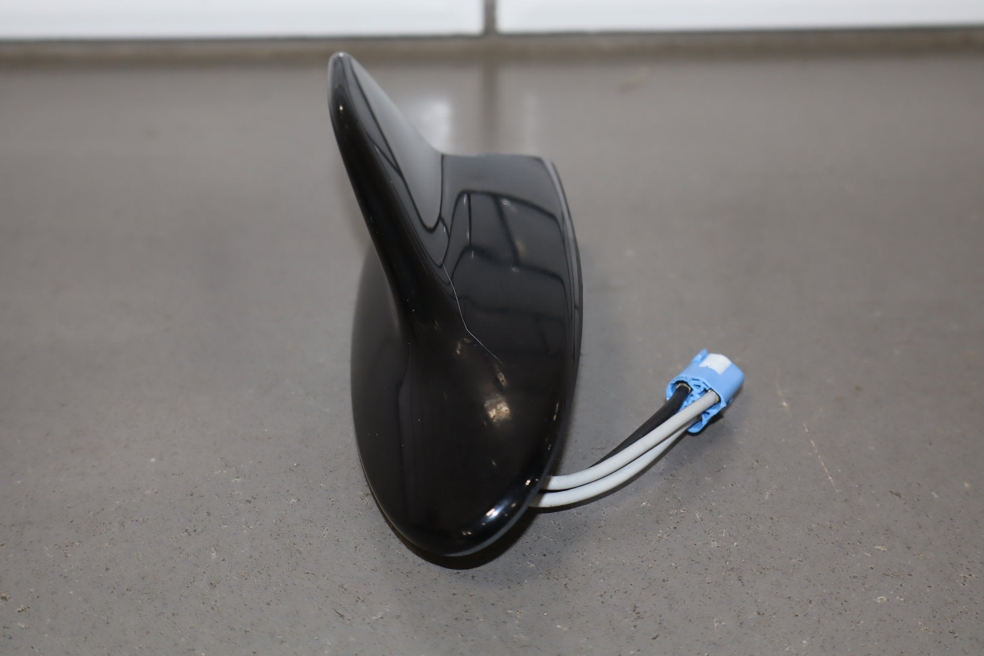 2012 Lexus LS460 Antenna 867650130 OEM