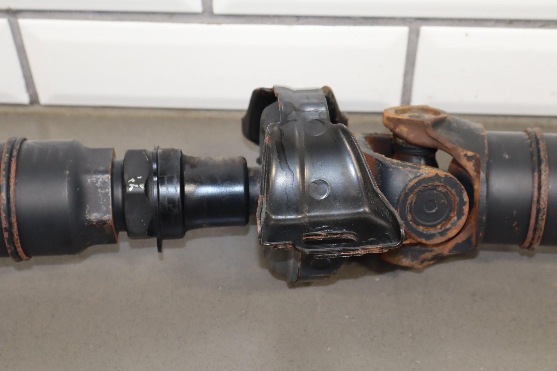 2012 Lexus LS460 AWD 4.6L Rear Drive Shaft