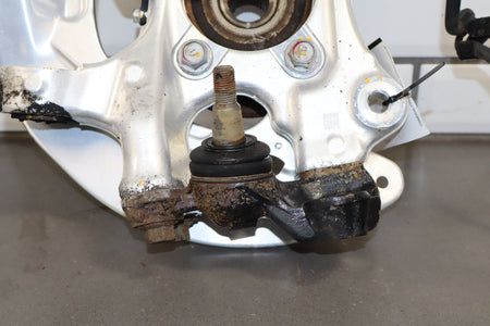 2012 Lexus LS460 AWD Right Front Spindle W/Hub