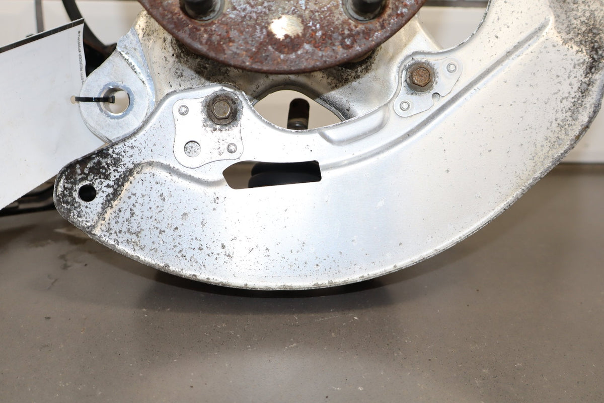 2012 Lexus LS460 AWD Right Front Spindle W/Hub