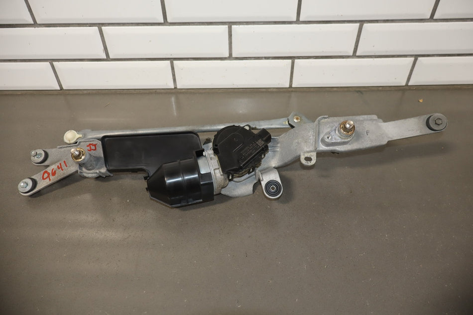 2012 Lexus LS460 Front Wiper Motor OEM