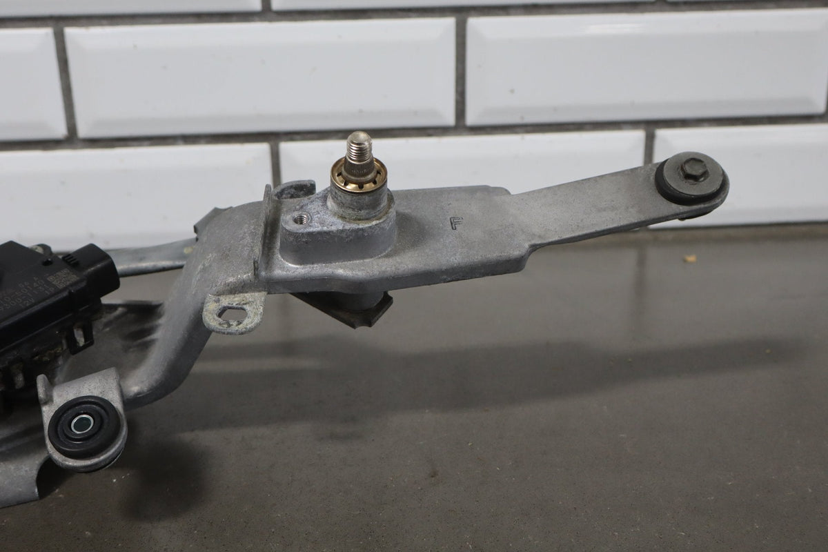 2012 Lexus LS460 Front Wiper Motor OEM