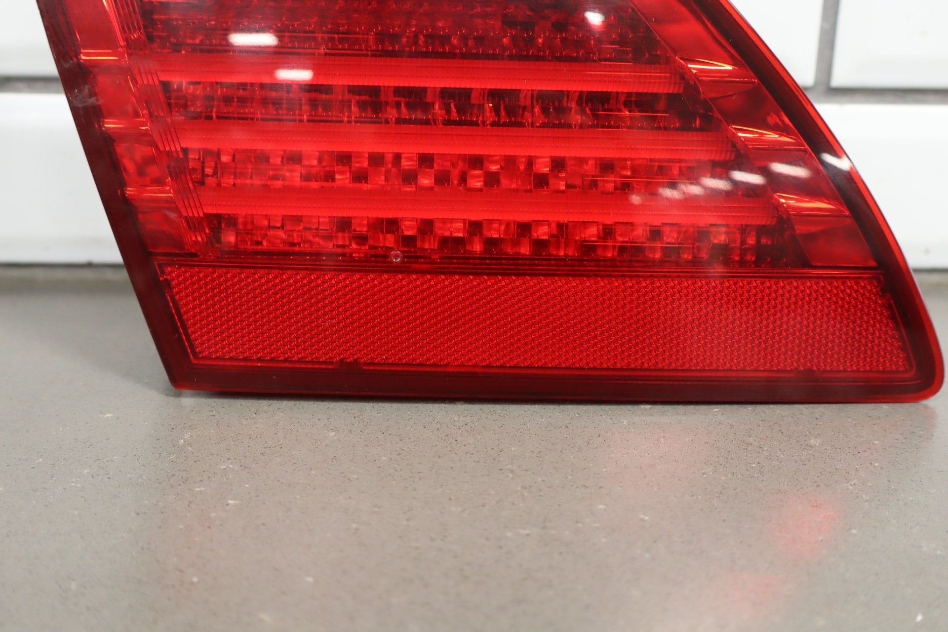 2012 Lexus LS460- Left Inner Tail Light PN: