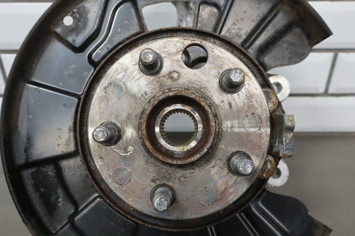 2012 Lexus LS460 Left Rear Suspension Spindle | W/O Air Suspension