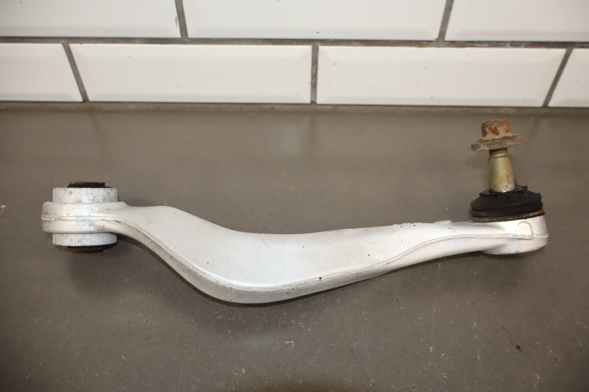 2012 Lexus LS460 Passenger Right Rear Suspension W/ Knuckle Control Arms