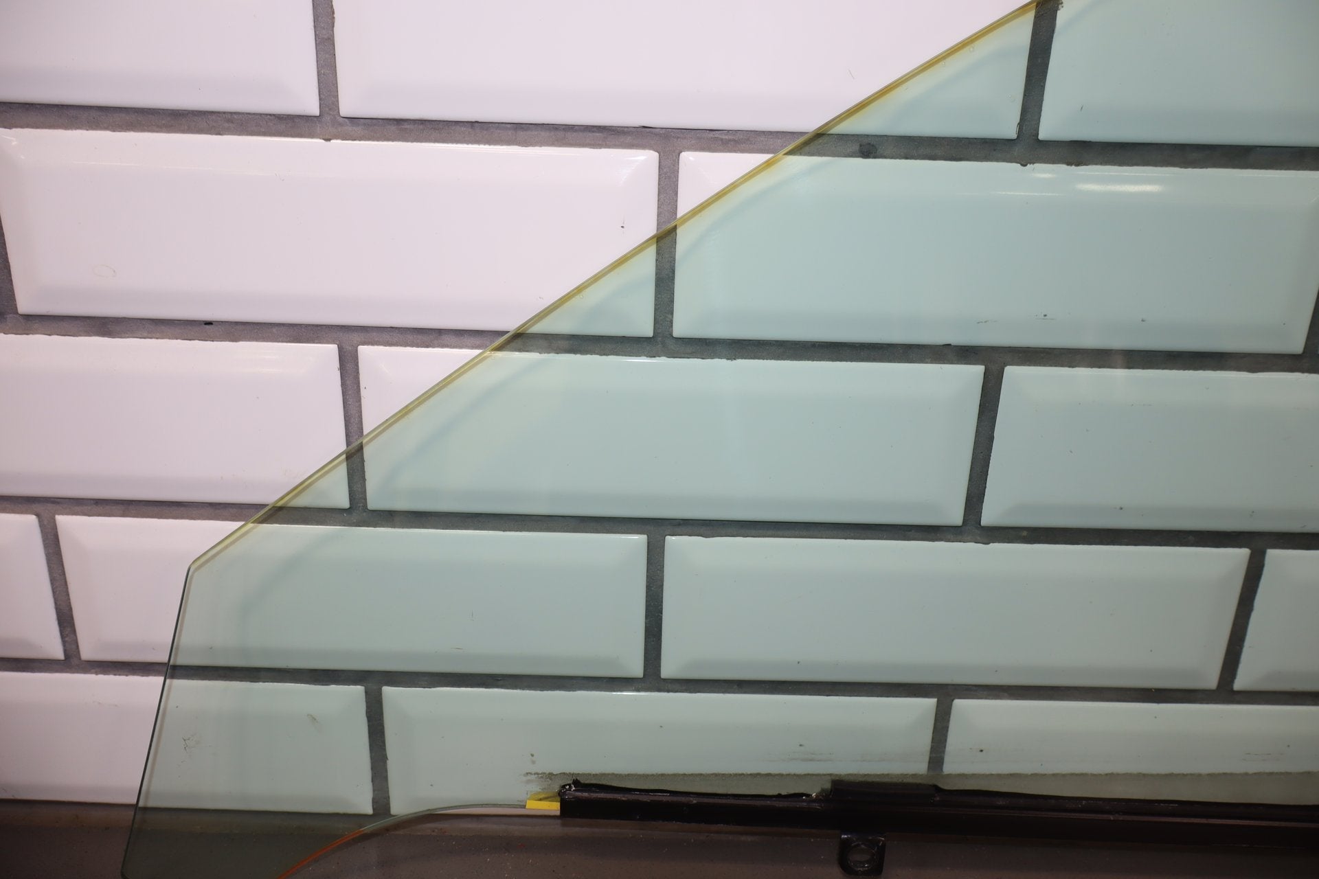 2012 Lexus LS460 Right Front Door Window