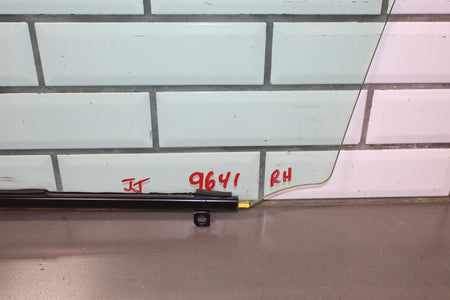 2012 Lexus LS460 Right Front Door Window