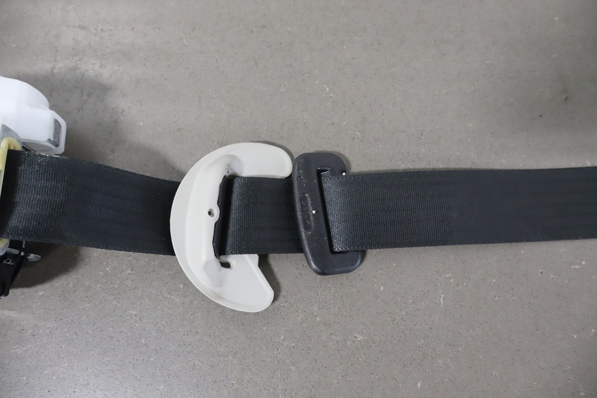 2012 Lexus LS460 Right Front Seat Belt Black 20