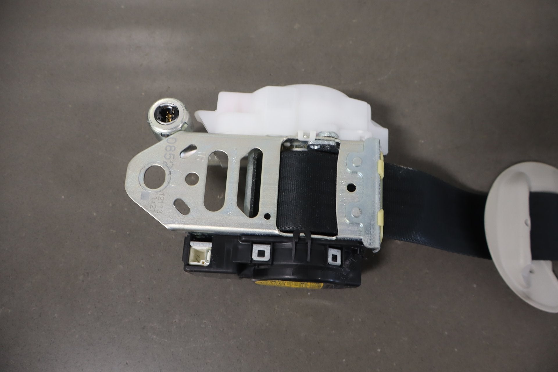 2012 Lexus LS460 Right Front Seat Belt Black 20