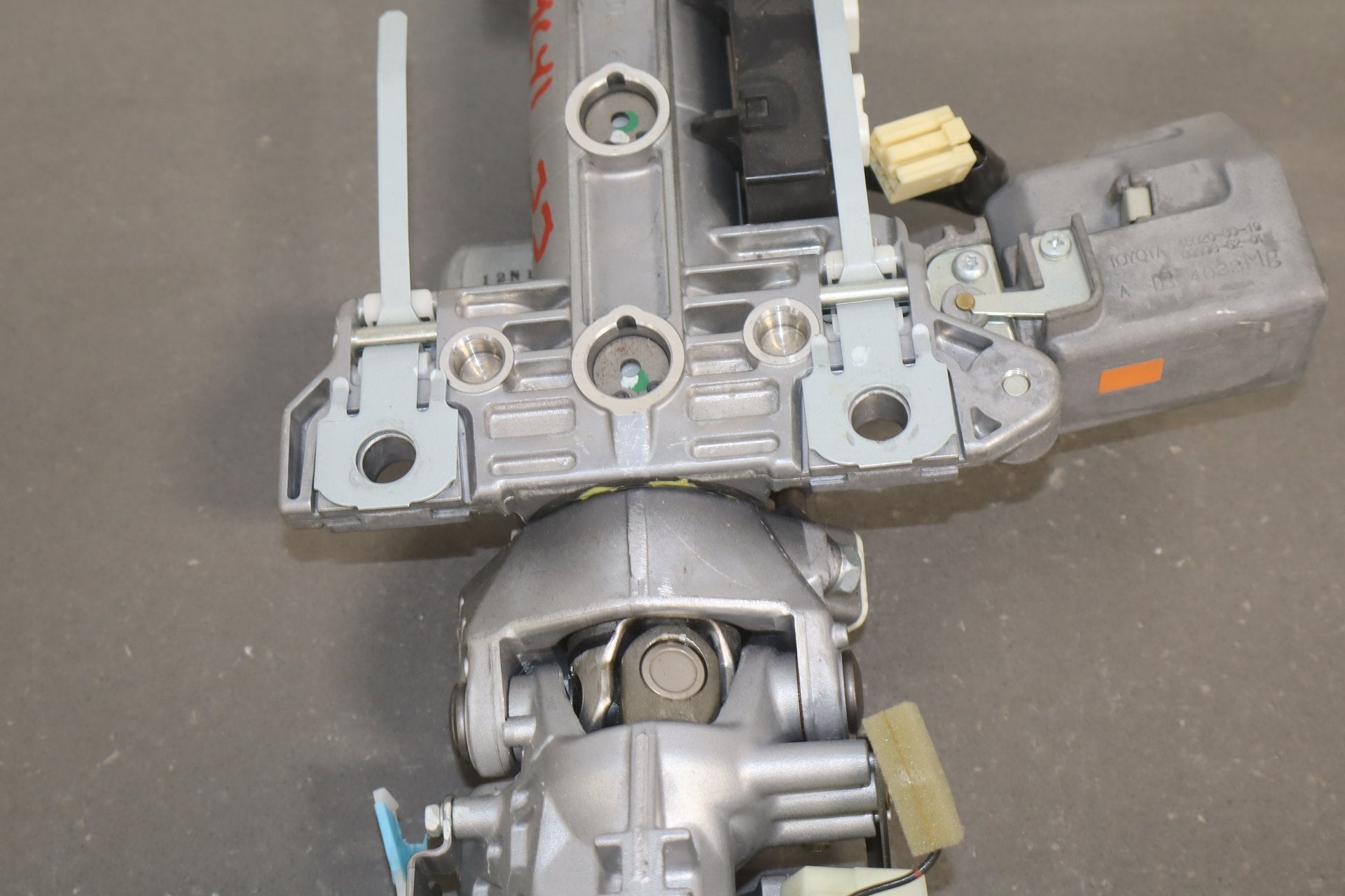 2012 Lexus LS460 Steering Column-No Wheel