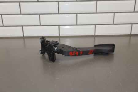 2012 Mitsubishi i-MiEV Accelerator Pedal OEM