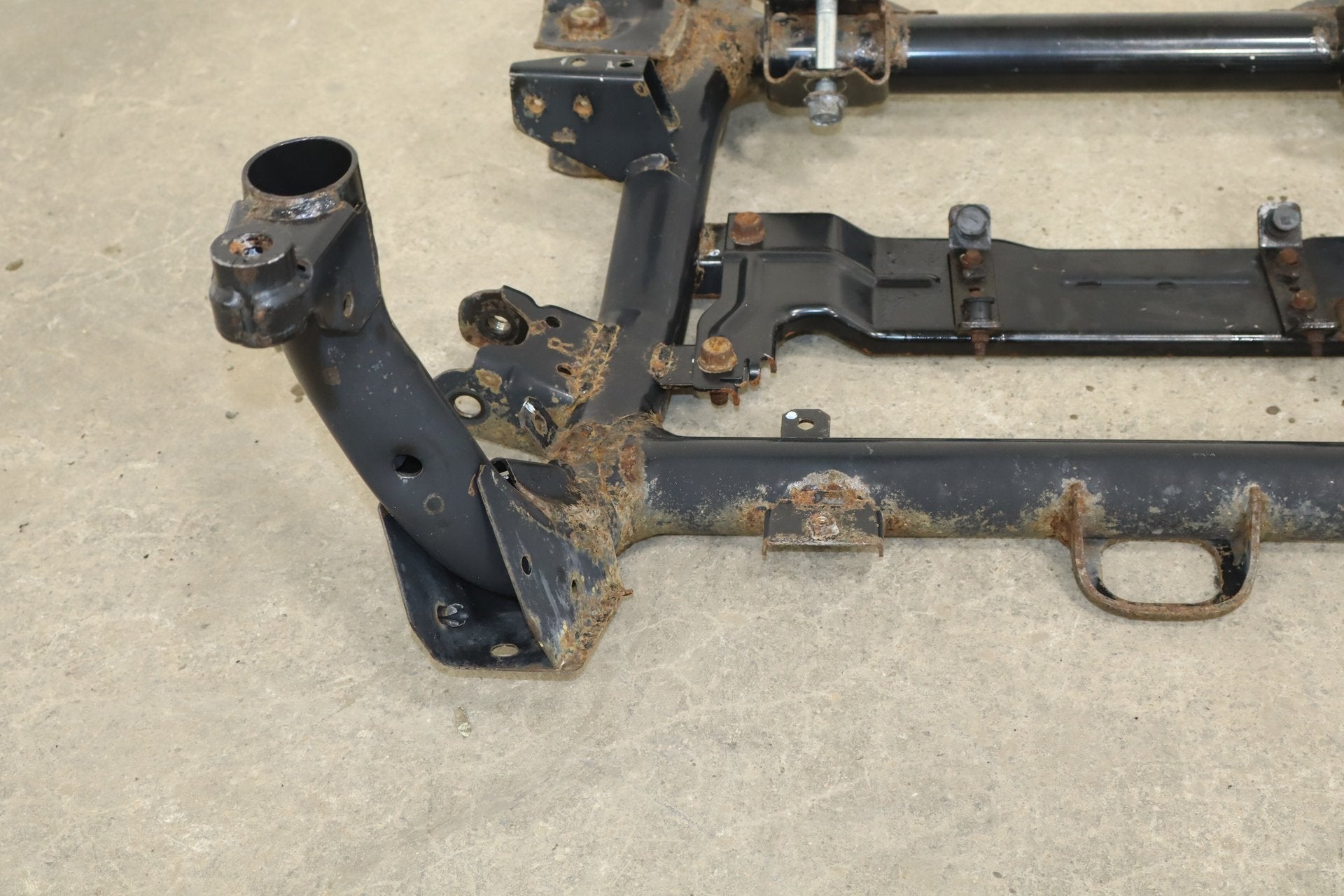 2012 Mitsubishi i-MiEV Front Suspension Crossmember OEM