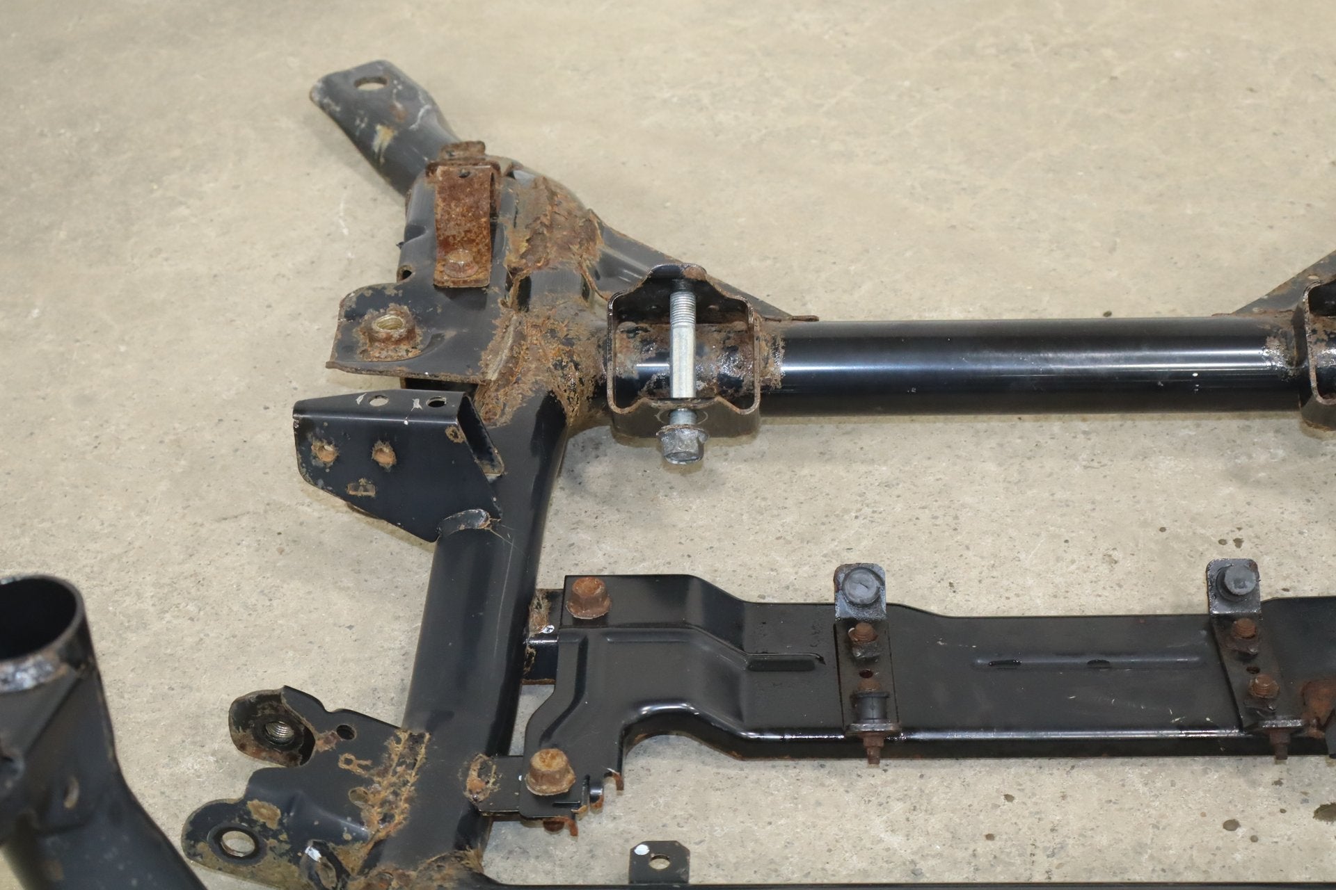 2012 Mitsubishi i-MiEV Front Suspension Crossmember OEM