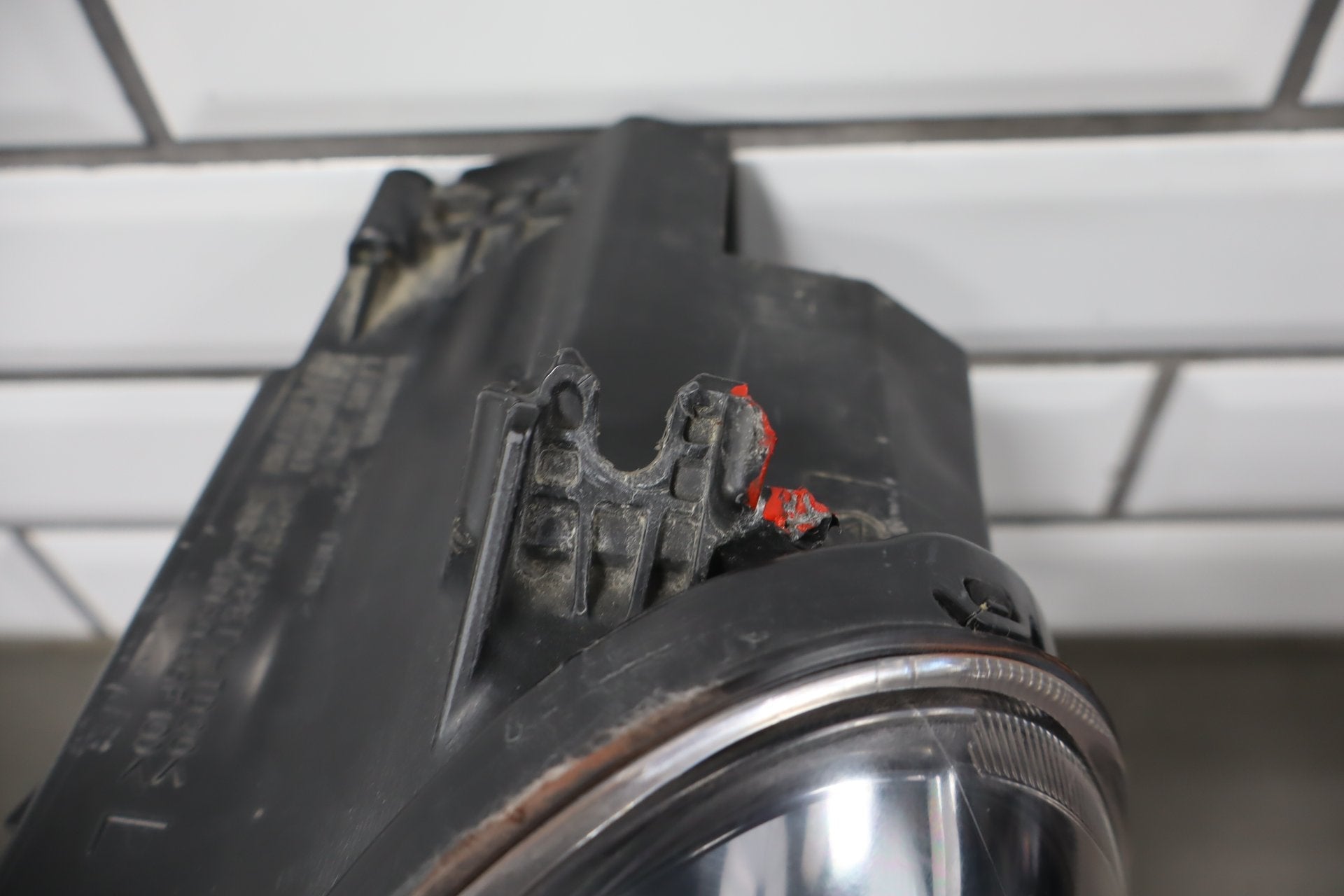 2012 Mitsubishi i-MiEV- Left Headlamp