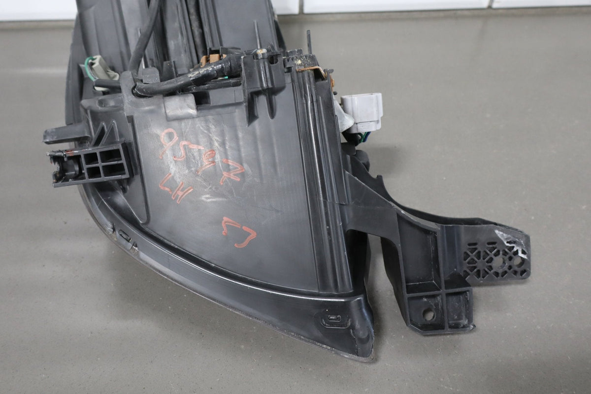 2012 Mitsubishi i-MiEV- Left Headlamp