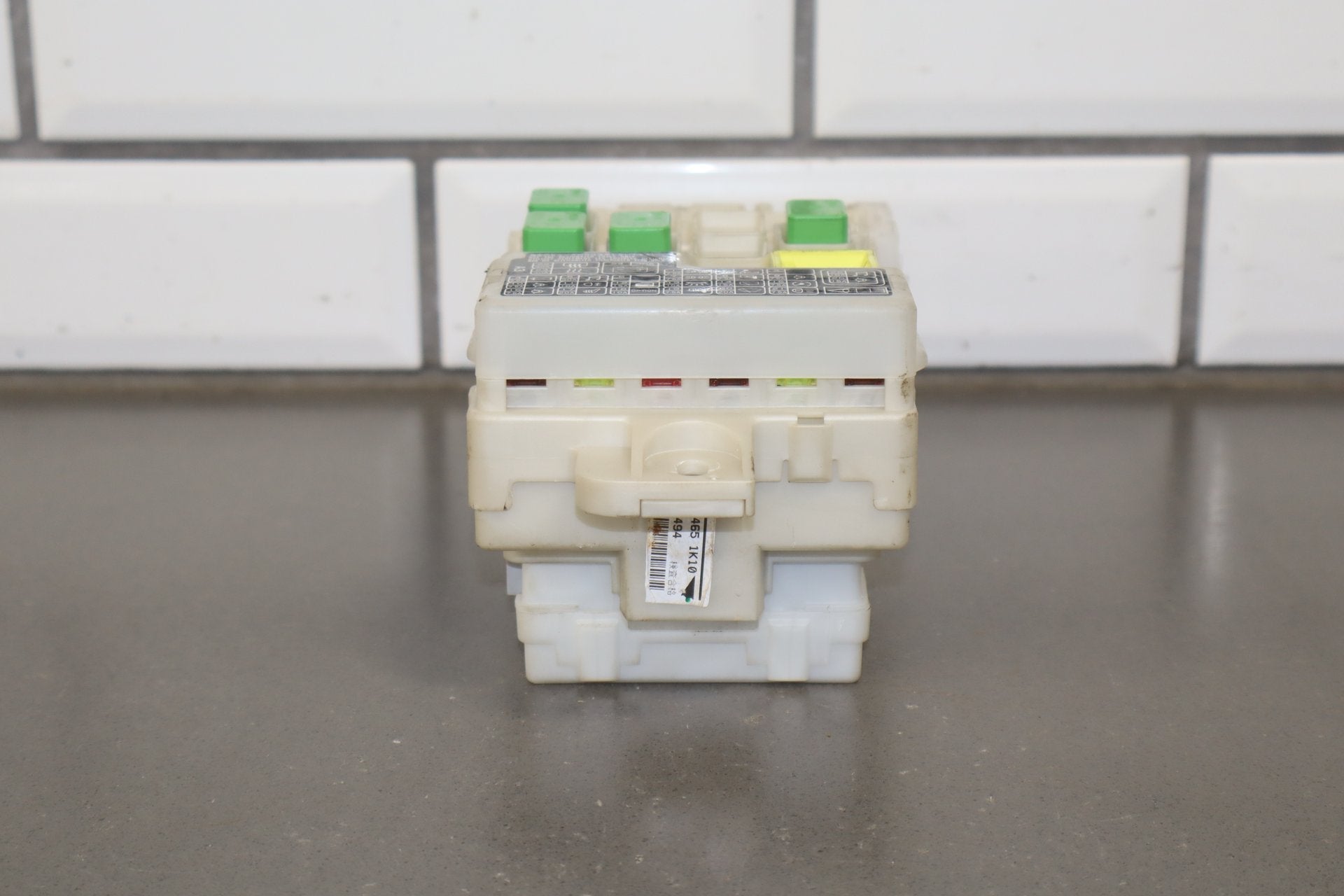 2012 Mitsubishi i-MiEV SE Electric Cabin Fuse Box