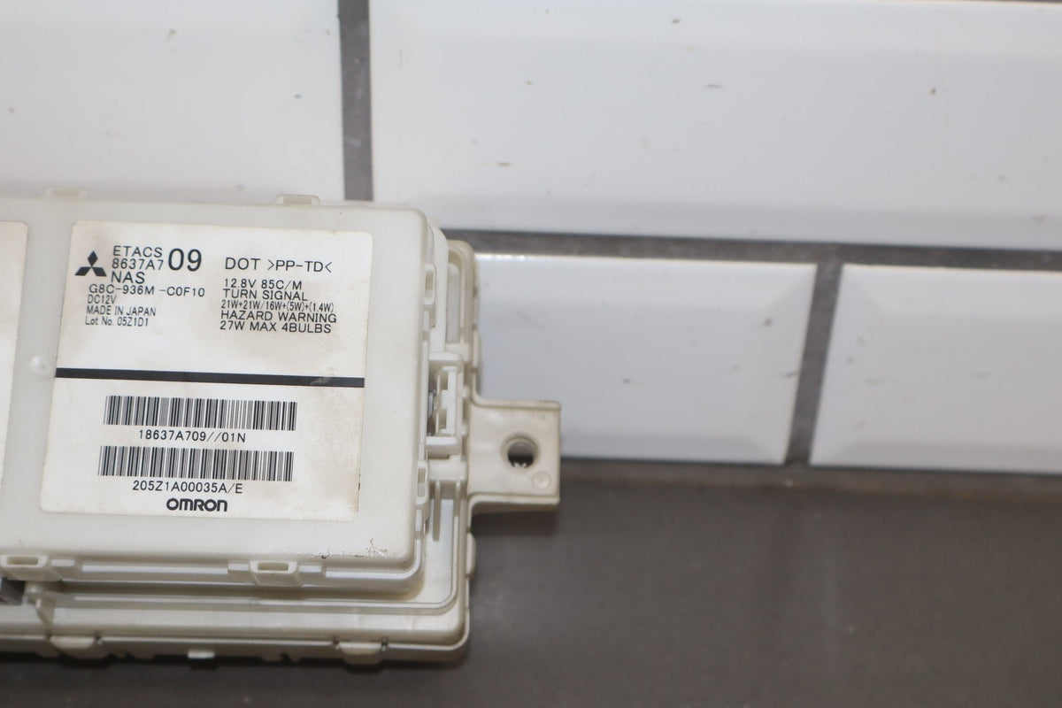 2012 Mitsubishi i-MiEV SE Electric Cabin Fuse Box