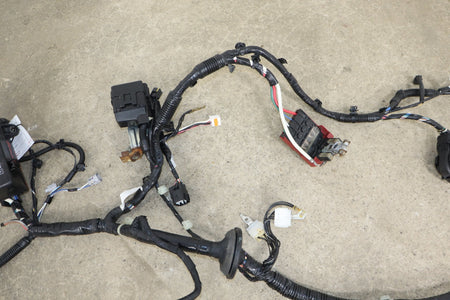 2012 Mitsubishi i-MiEV SE L Electric Engine Fuse Box