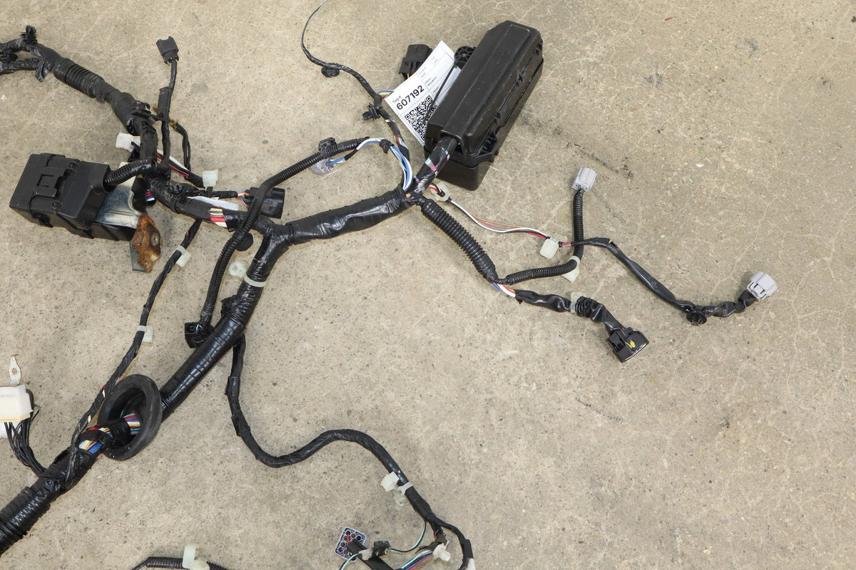 2012 Mitsubishi i-MiEV SE L Electric Engine Fuse Box