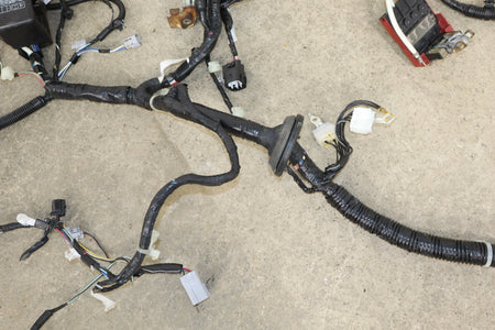 2012 Mitsubishi i-MiEV SE L Electric Engine Fuse Box
