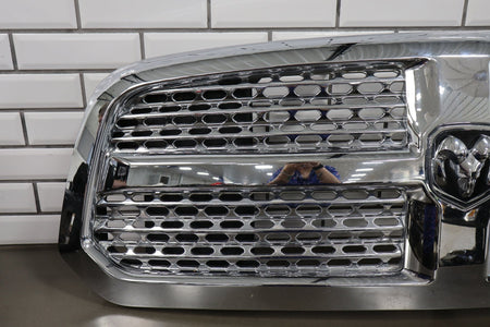 2013-2013 Ram 1500 Laramie Chrome Grille Assembly 68094301AC OEM