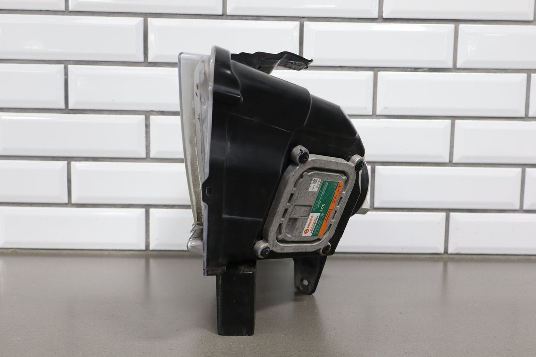 2013 - 2014 Ford Mustang Passenger Right Xenon HID Headlight OEM AR33 - 13005 - CE