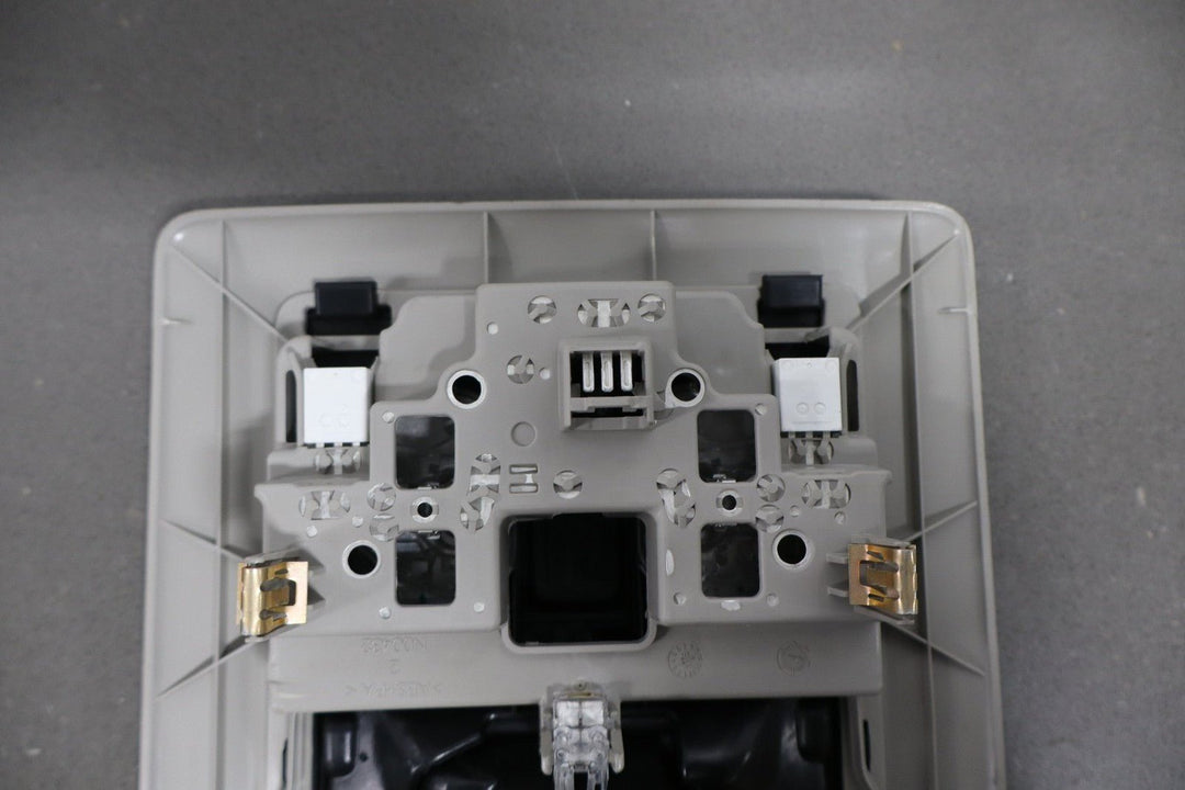2013 - 2015 Ram 1500 Overhead Roof Console 1VG18BD1AE OEM
