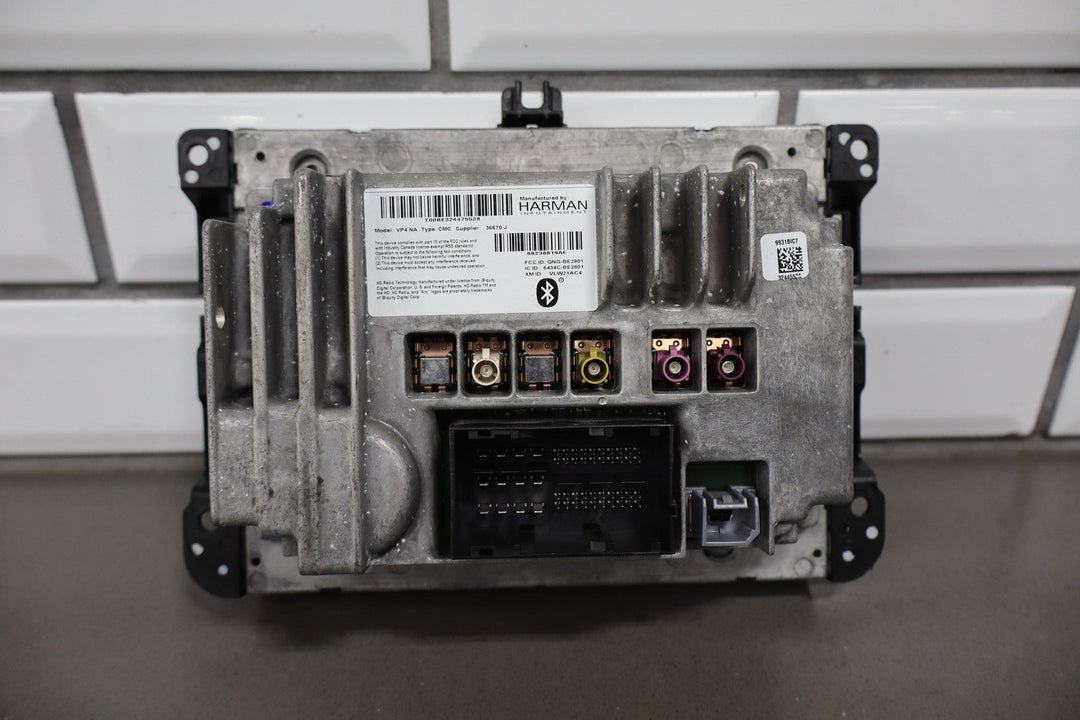 2013 - 2016 Dodge RAM JEEP VP4 RA4 OEM Navigation GPS 8.4 Radio Screen