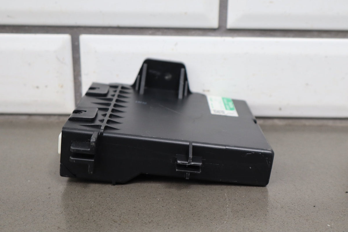 2013-2017 Lexus LS460 XF40 A/C Amplifier Climate Control Module 88650-50N00 OEM