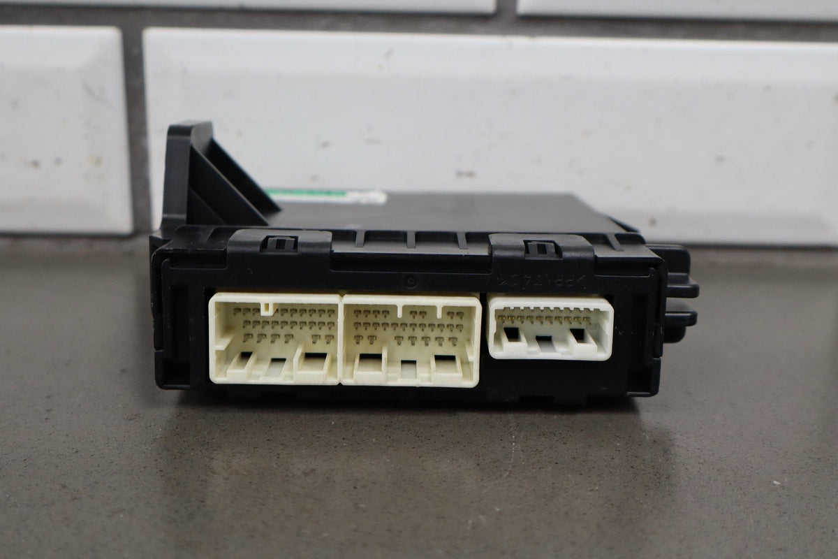 2013-2017 Lexus LS460 XF40 A/C Amplifier Climate Control Module 88650-50N00 OEM