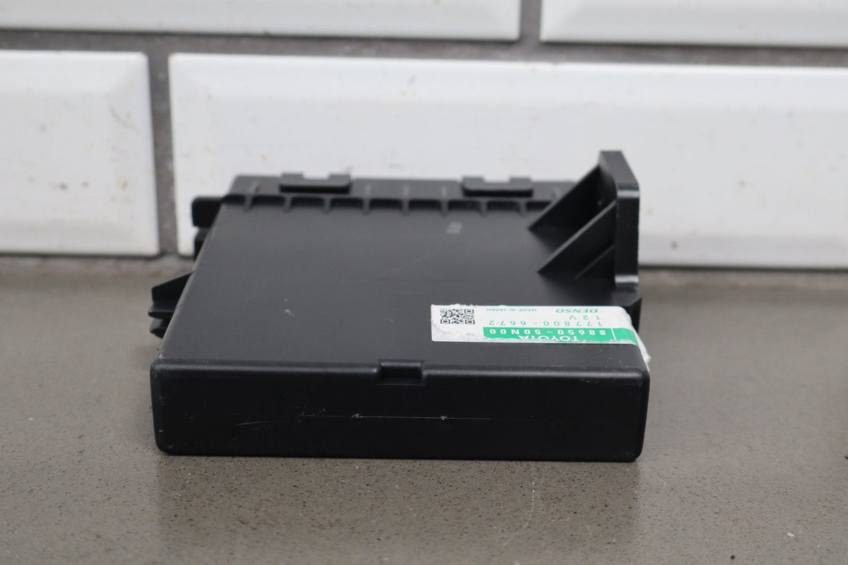 2013-2017 Lexus LS460 XF40 A/C Amplifier Climate Control Module 88650-50N00 OEM