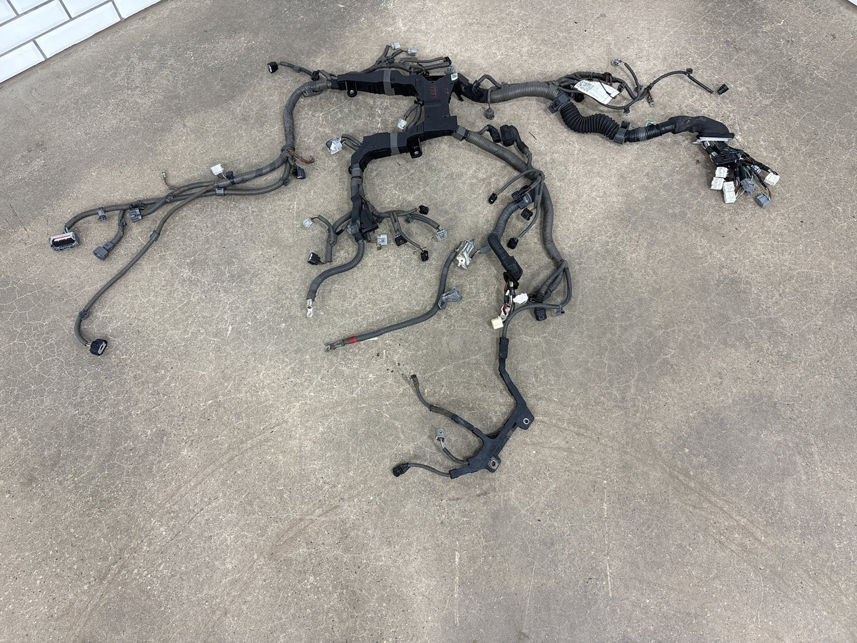 2013-2017 Lexus LS460 XF40 AWD 4.6 1UR-FSE Engine Wiring Harness Assembly OEM