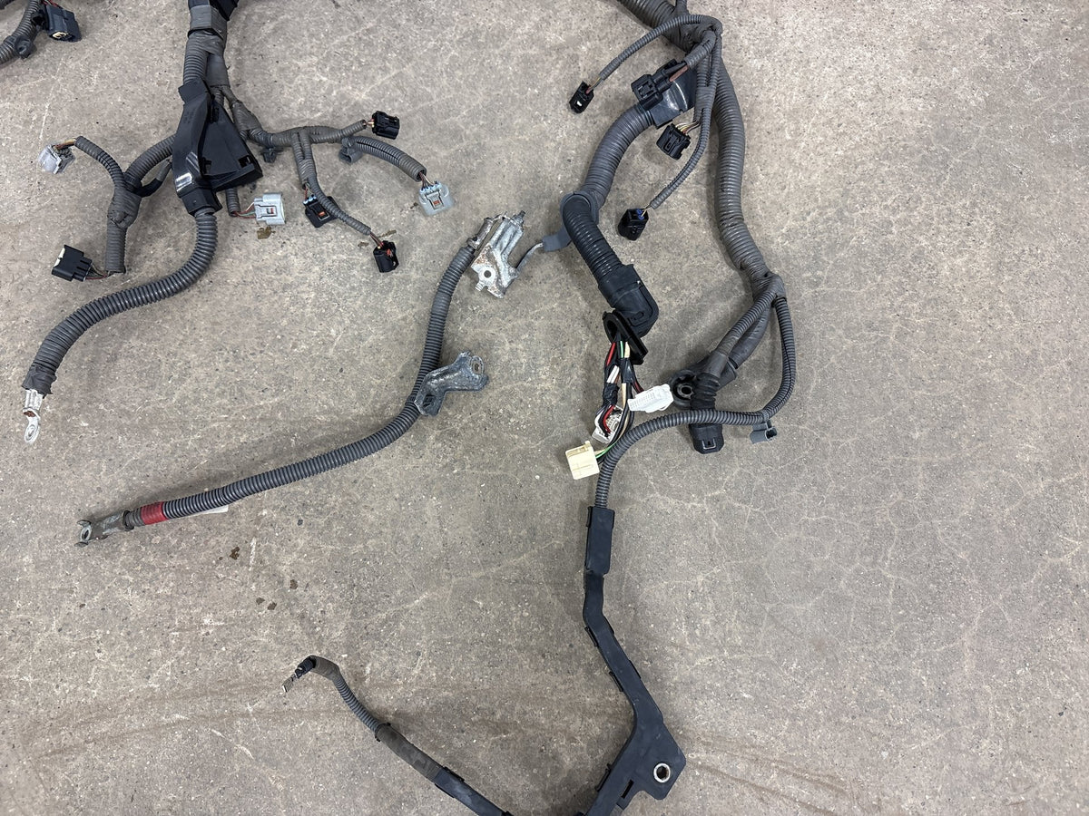 2013-2017 Lexus LS460 XF40 AWD 4.6 1UR-FSE Engine Wiring Harness Assembly OEM