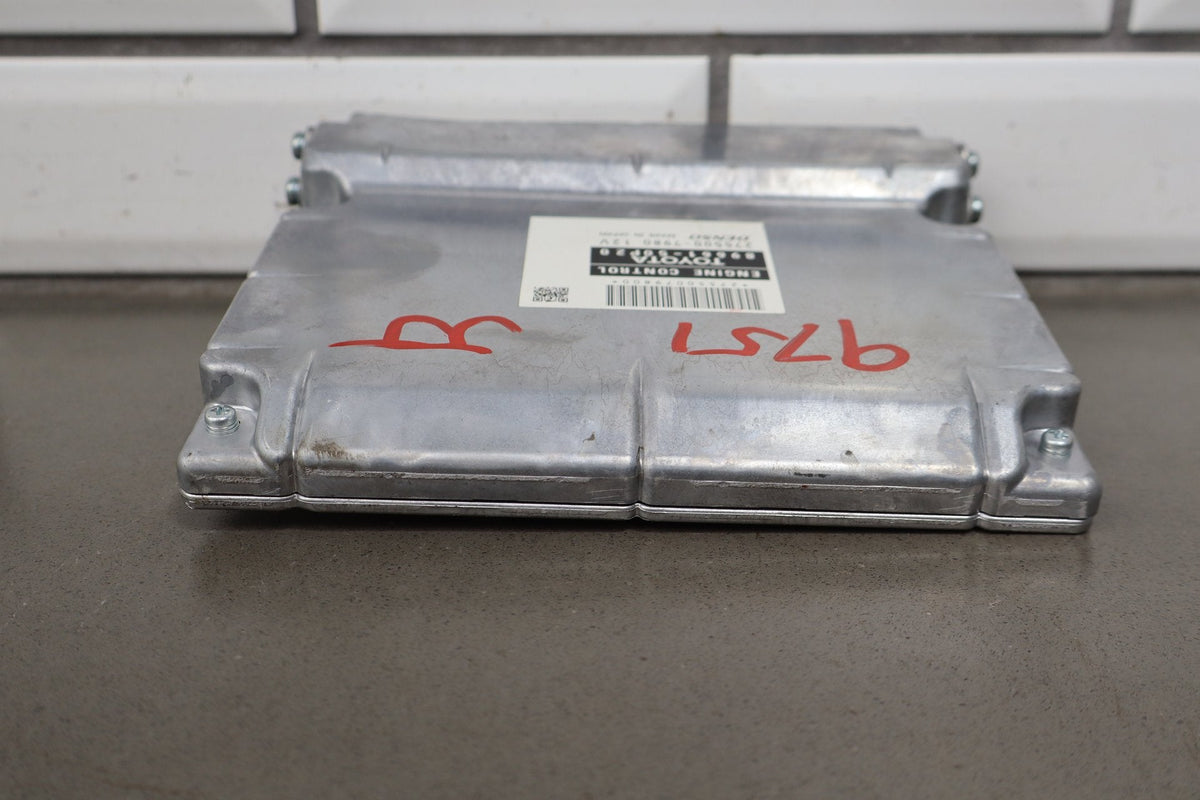 2013-2017 Lexus LS460 XF40 AWD 4.6 1UR-FSE PCM ECU Engine Computer Module OEM
