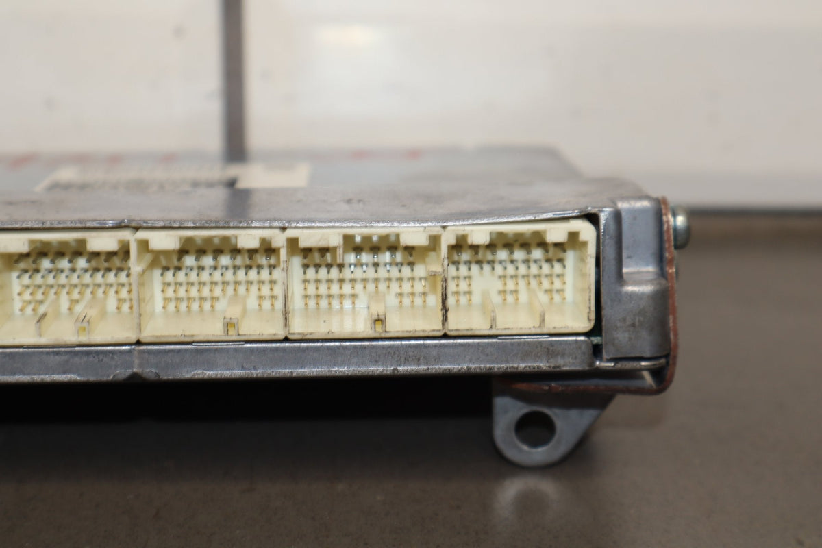 2013-2017 Lexus LS460 XF40 AWD 4.6 1UR-FSE PCM ECU Engine Computer Module OEM
