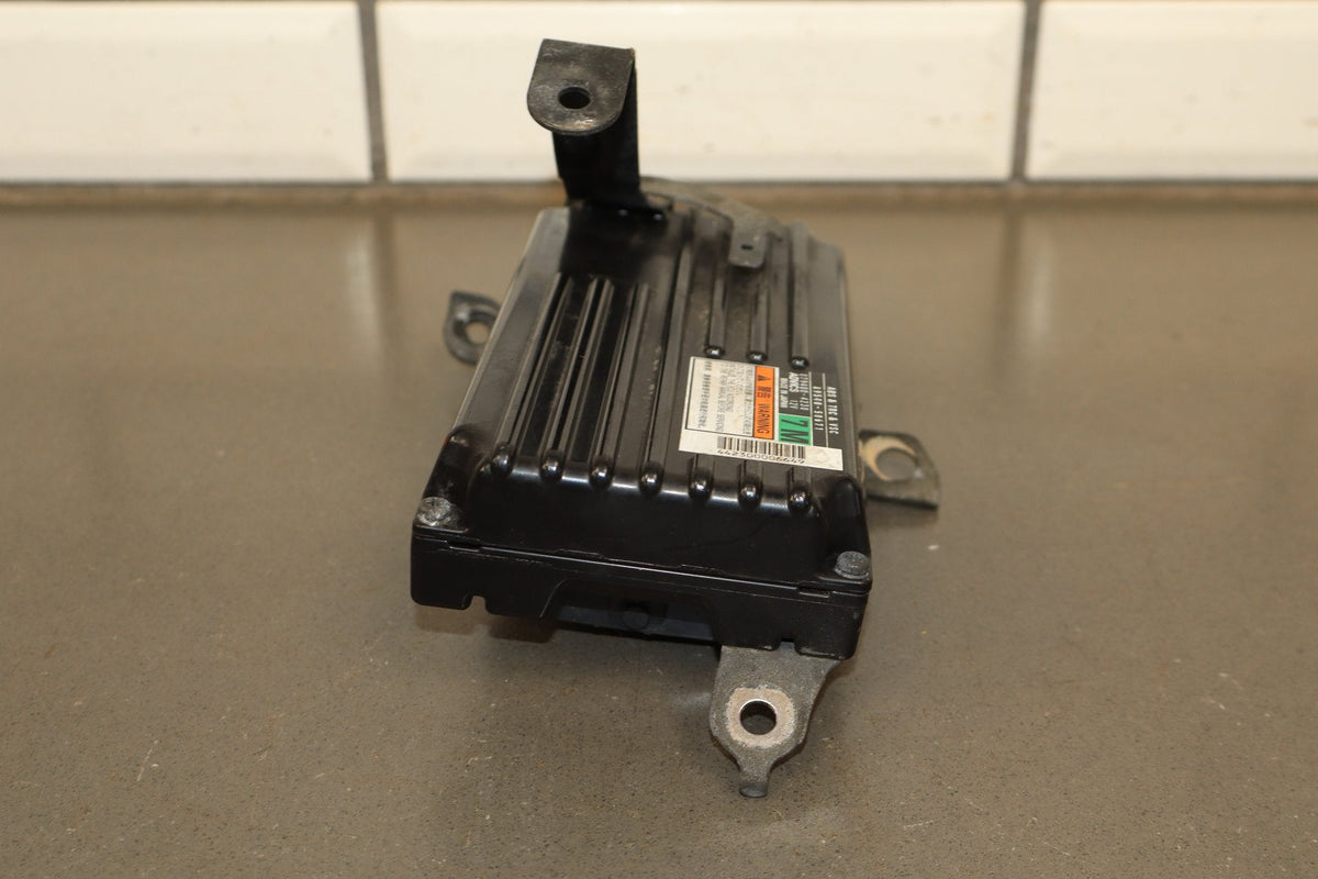 2013-2017 Lexus LS460 XF40 AWD ABS VSC TRC Skid Control Module 89540-50671 OEM