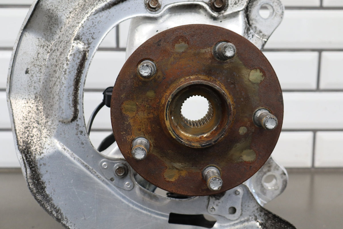 2013-2017 Lexus LS460 XF40 AWD LH Front Spindle Hub Knuckle ABS Assembly OEM