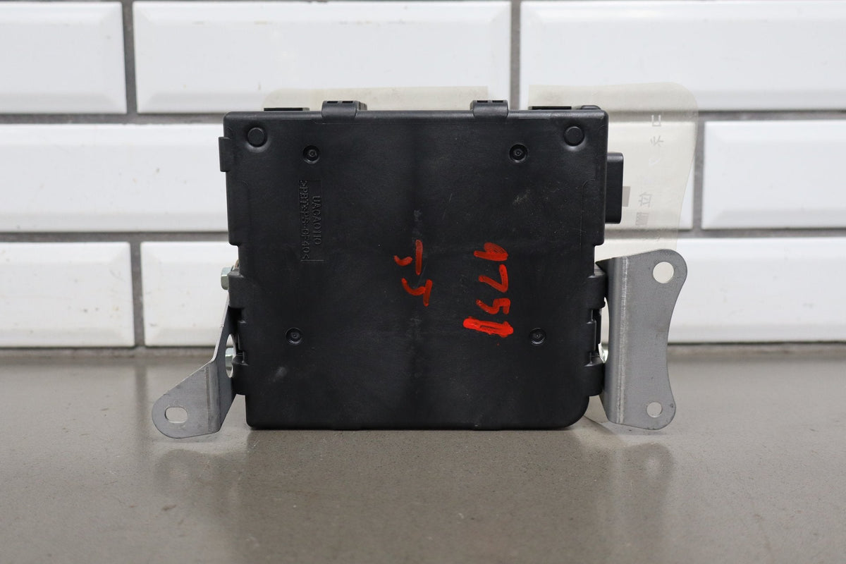 2013-2017 Lexus LS460 XF40 Brake Control Power Supply Module 89680-33010 OEM